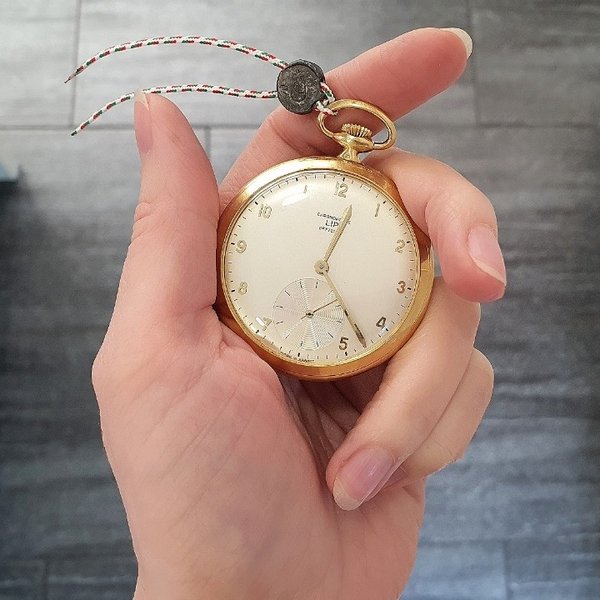 https://ekszeraukcio-product.s3.eu-central-1.amazonaws.com/041b01d8-1686-4c04-8314-f5269ccf164b_thumbnail