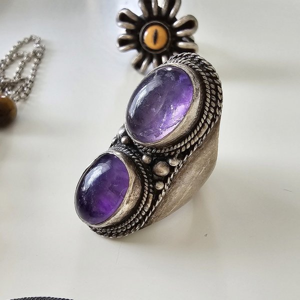 https://ekszeraukcio-product.s3.eu-central-1.amazonaws.com/046f4b19-928a-4882-a84a-1fe361398b7f_thumbnail