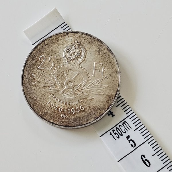 https://ekszeraukcio-product.s3.eu-central-1.amazonaws.com/05383423-653a-425d-9f19-df2748c40c84_thumbnail