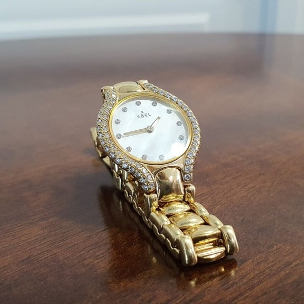 https://ekszeraukcio-product.s3.eu-central-1.amazonaws.com/05aad785-d54e-4012-8d71-e2ded97abbec_thumbnail