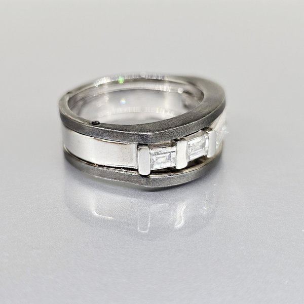 https://ekszeraukcio-product.s3.eu-central-1.amazonaws.com/08fa70ec-4de9-45de-b027-15f79e8c2e30_thumbnail
