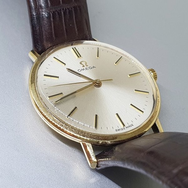 https://ekszeraukcio-product.s3.eu-central-1.amazonaws.com/0ad9ade0-edae-41b3-b5d4-7b70e5dd69ad_thumbnail