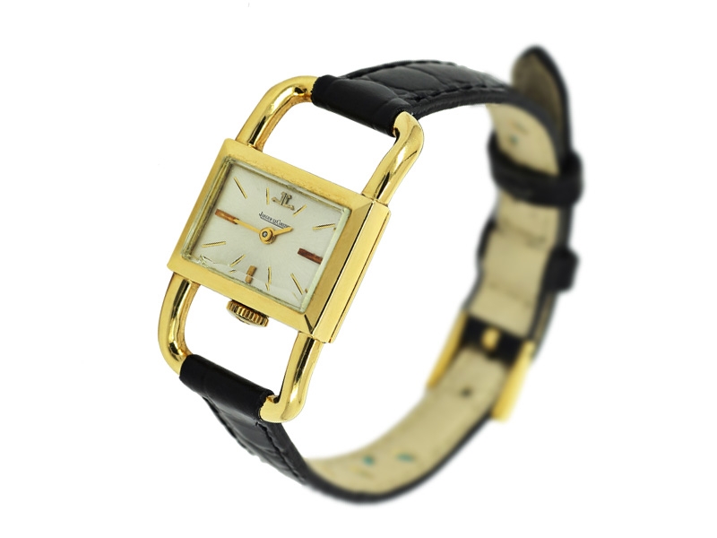 https://ekszeraukcio-product.s3.eu-central-1.amazonaws.com/0fb8a71b-5a33-4ba3-bb5b-af416f658c3c