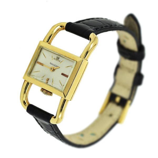 https://ekszeraukcio-product.s3.eu-central-1.amazonaws.com/0fb8a71b-5a33-4ba3-bb5b-af416f658c3c_thumbnail