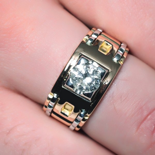 https://ekszeraukcio-product.s3.eu-central-1.amazonaws.com/1399bf6a-0521-4897-8087-ebd4c6306516_thumbnail