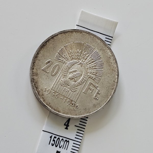 https://ekszeraukcio-product.s3.eu-central-1.amazonaws.com/1e0b33c2-ef8c-4c1d-af6b-171f214afcf6_thumbnail
