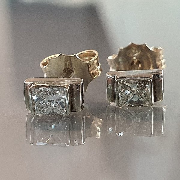 https://ekszeraukcio-product.s3.eu-central-1.amazonaws.com/2108627e-1330-4351-8db1-443bec7017a6_thumbnail