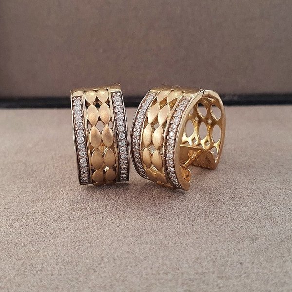 https://ekszeraukcio-product.s3.eu-central-1.amazonaws.com/21962137-b9e4-4bda-8913-48ff92a1f31c_thumbnail