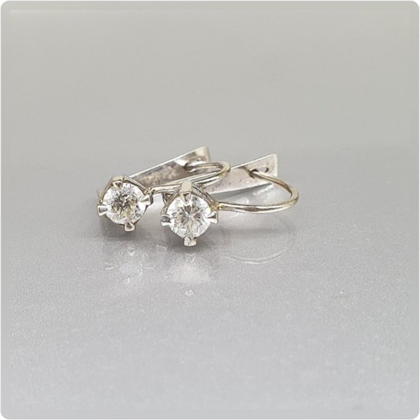 https://ekszeraukcio-product.s3.eu-central-1.amazonaws.com/2d93b279-25ae-422c-a2b6-a89957ee0f93_thumbnail