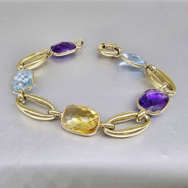 https://ekszeraukcio-product.s3.eu-central-1.amazonaws.com/30516fb1-b00c-40fc-863b-683e8d3b4823_thumbnail