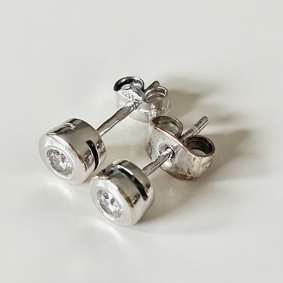 https://ekszeraukcio-product.s3.eu-central-1.amazonaws.com/306cc47d-6f2a-489e-aea6-8311ee4f5e61