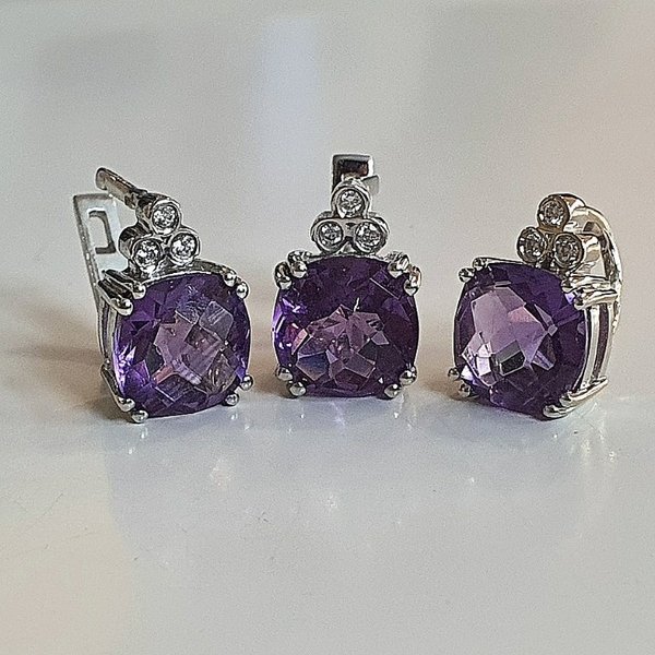 https://ekszeraukcio-product.s3.eu-central-1.amazonaws.com/30c8f107-3863-4db2-9fa5-94dcd1c077f5_thumbnail