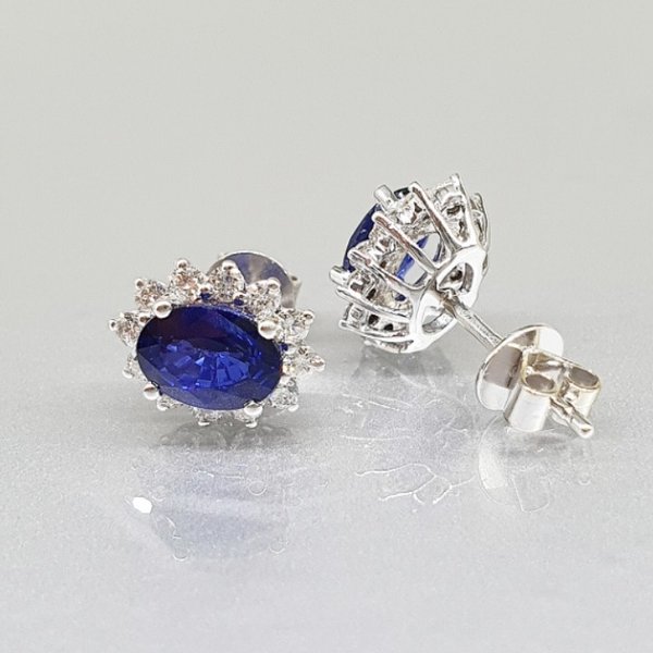 https://ekszeraukcio-product.s3.eu-central-1.amazonaws.com/32c32892-a3be-420b-8653-613d7bf9d5cc_thumbnail