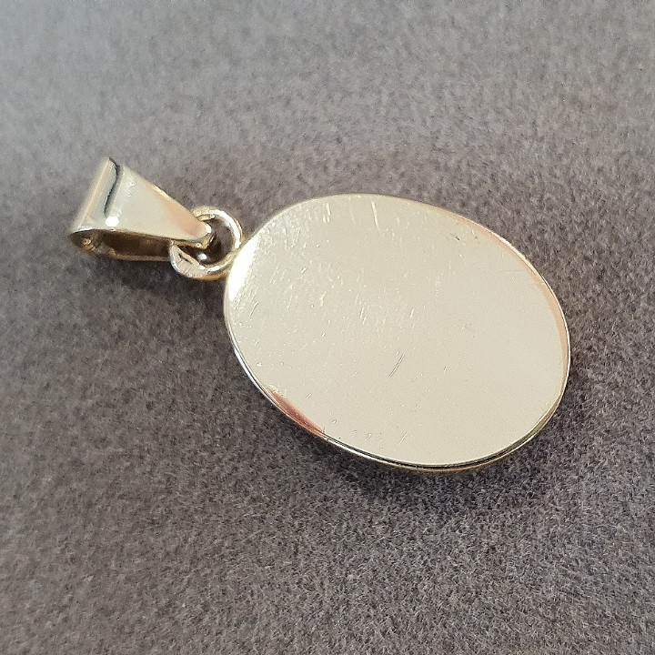 https://ekszeraukcio-product.s3.eu-central-1.amazonaws.com/3348a2c3-40a2-4e93-a853-f0959d3e53f9
