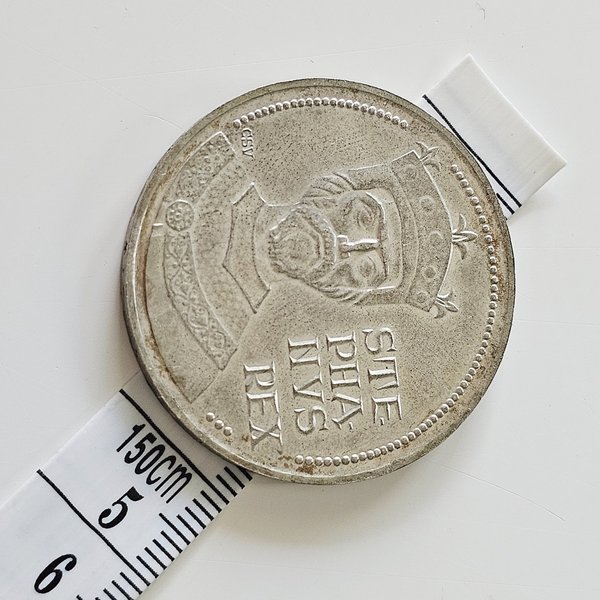 https://ekszeraukcio-product.s3.eu-central-1.amazonaws.com/361171f8-0430-40d2-a992-5d18f0b4a527_thumbnail