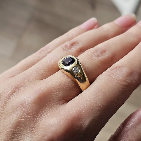 https://ekszeraukcio-product.s3.eu-central-1.amazonaws.com/38d451f1-edce-4fea-8fd9-2b7a30bc8823_thumbnail
