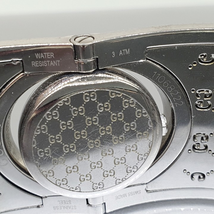 https://ekszeraukcio-product.s3.eu-central-1.amazonaws.com/41d87be2-3ee6-4bd6-965e-0bf4e47a9d3f