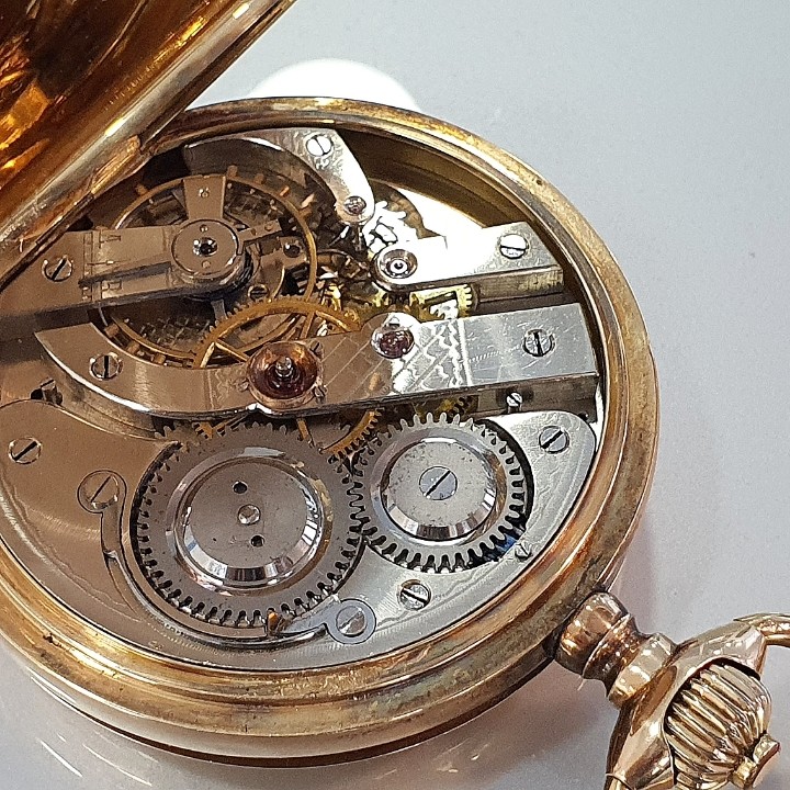 https://ekszeraukcio-product.s3.eu-central-1.amazonaws.com/49f482b4-70db-4c05-98b0-474282f8e03f
