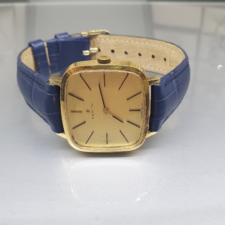 https://ekszeraukcio-product.s3.eu-central-1.amazonaws.com/50c51104-e862-4b8e-a9e6-8361207b7ab5