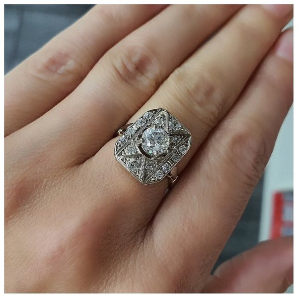 https://ekszeraukcio-product.s3.eu-central-1.amazonaws.com/51806736-107e-4920-b60a-505d218fe60a_thumbnail