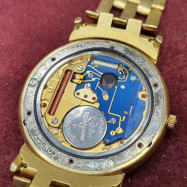 https://ekszeraukcio-product.s3.eu-central-1.amazonaws.com/5649d7fd-d108-4d18-9022-2c7209aed5eb_thumbnail
