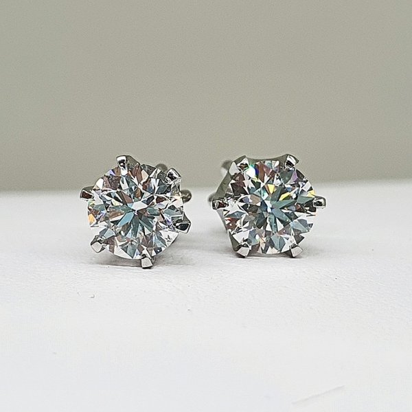 https://ekszeraukcio-product.s3.eu-central-1.amazonaws.com/59cbe1c4-4567-457a-869e-4c117517c92d_thumbnail