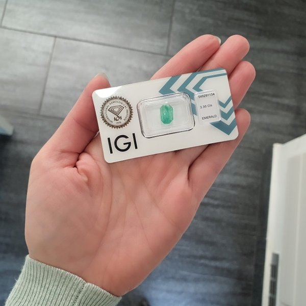 https://ekszeraukcio-product.s3.eu-central-1.amazonaws.com/67e4379c-915b-4526-a760-574552e5e0b0_thumbnail