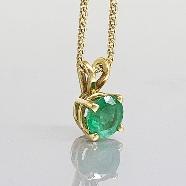 https://ekszeraukcio-product.s3.eu-central-1.amazonaws.com/681595c1-2fb6-43e7-89da-279781ff7264_thumbnail