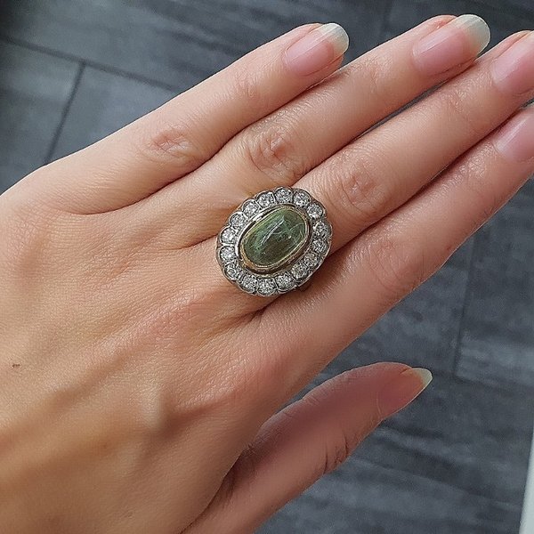 https://ekszeraukcio-product.s3.eu-central-1.amazonaws.com/6a6a5617-b3fc-4541-8ec4-c88b3d970070_thumbnail