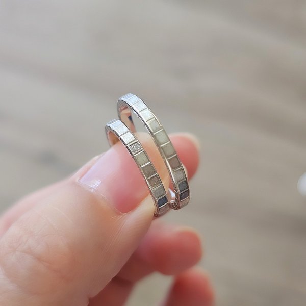 https://ekszeraukcio-product.s3.eu-central-1.amazonaws.com/6dae3a81-6d34-4d23-8714-4305fd7675cc_thumbnail