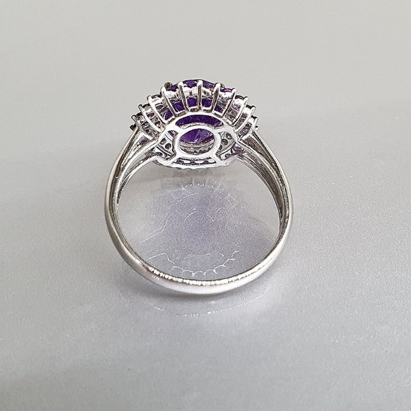 https://ekszeraukcio-product.s3.eu-central-1.amazonaws.com/700af490-0780-47a0-addc-ff3e6e0bcedd_thumbnail