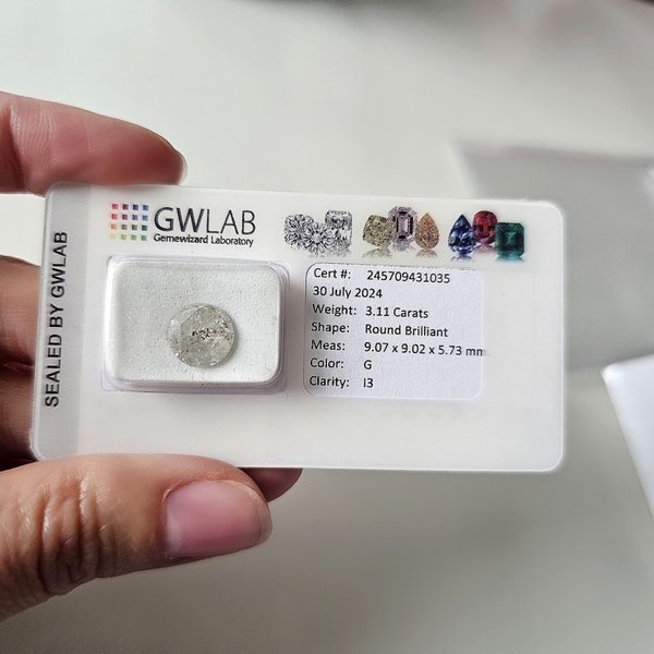 https://ekszeraukcio-product.s3.eu-central-1.amazonaws.com/7f562a7d-a28a-473c-8f20-df2d1b7088a7_thumbnail