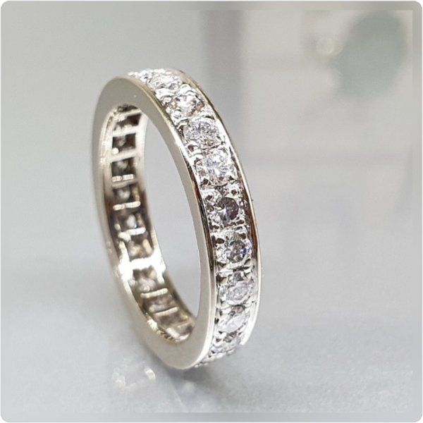 https://ekszeraukcio-product.s3.eu-central-1.amazonaws.com/8181d9f5-1102-4c05-b427-29fd2a837c28_thumbnail