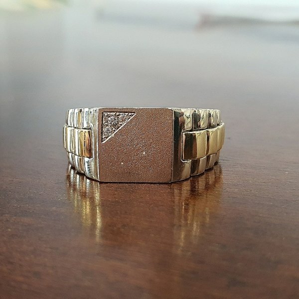 https://ekszeraukcio-product.s3.eu-central-1.amazonaws.com/8693a981-2043-456e-b0a1-1b6ac2b2129d_thumbnail