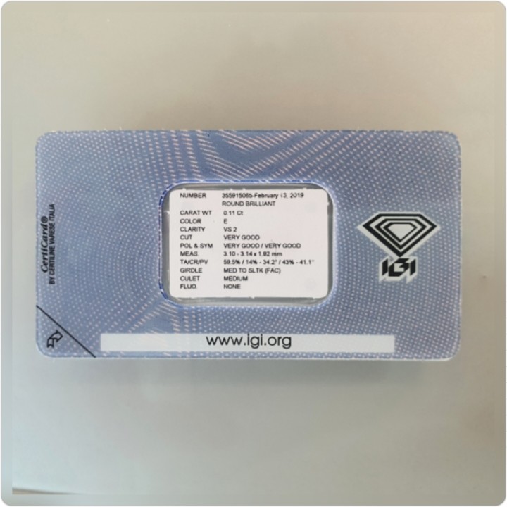 https://ekszeraukcio-product.s3.eu-central-1.amazonaws.com/8dbc2263-746c-4bb0-9bab-bf1bbcf15513