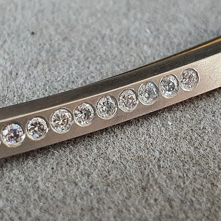 https://ekszeraukcio-product.s3.eu-central-1.amazonaws.com/927cf8ab-1ca1-40fc-98f7-78002a7524c3