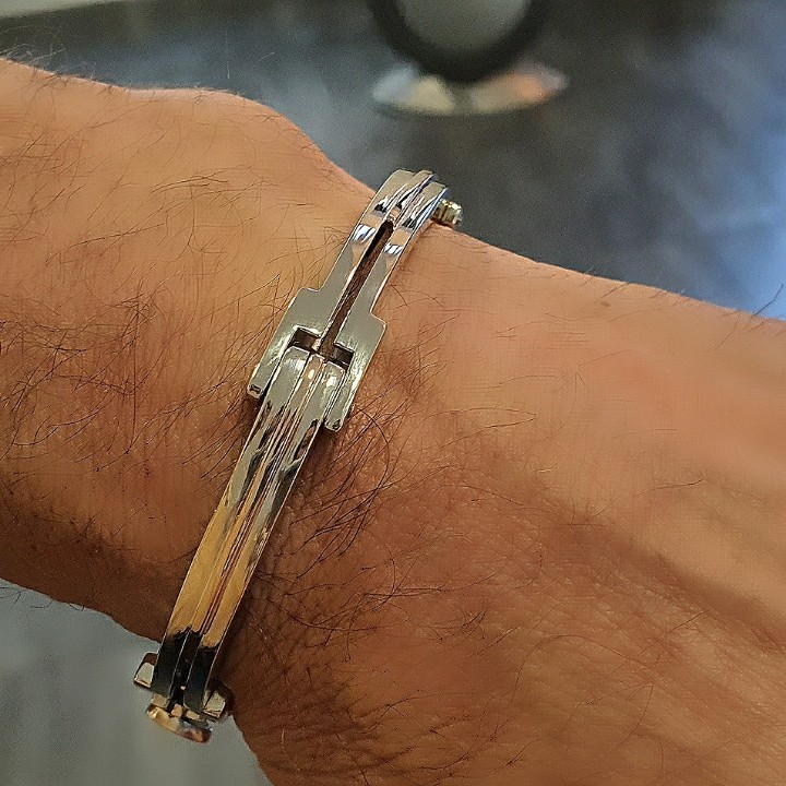 https://ekszeraukcio-product.s3.eu-central-1.amazonaws.com/94866106-2dfc-4323-a7b2-8cd08bf47476