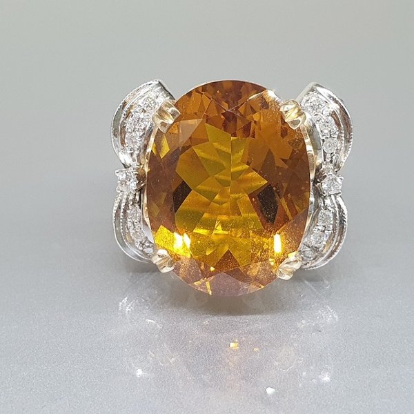 https://ekszeraukcio-product.s3.eu-central-1.amazonaws.com/948fd797-7935-4e92-8de7-603088e54a1d_thumbnail