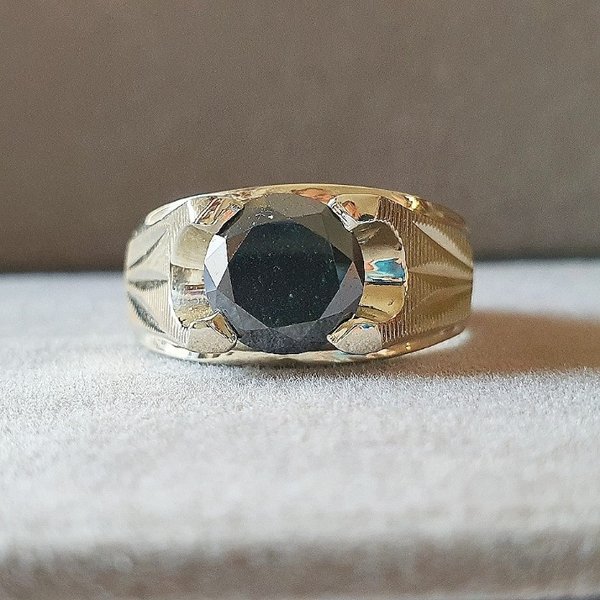 https://ekszeraukcio-product.s3.eu-central-1.amazonaws.com/95d9092e-3703-4cac-bf5f-d4903eeef0b8_thumbnail