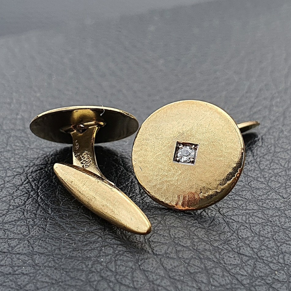 https://ekszeraukcio-product.s3.eu-central-1.amazonaws.com/96bb00d3-3585-4ba6-af41-7c96d7bccbab