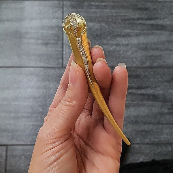 https://ekszeraukcio-product.s3.eu-central-1.amazonaws.com/9d3b696f-8179-4a88-a5ed-b9fad0840674_thumbnail