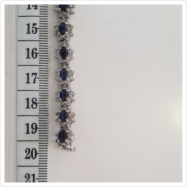 https://ekszeraukcio-product.s3.eu-central-1.amazonaws.com/a0f3e54a-edb4-420d-adbd-02f079b7f3f5