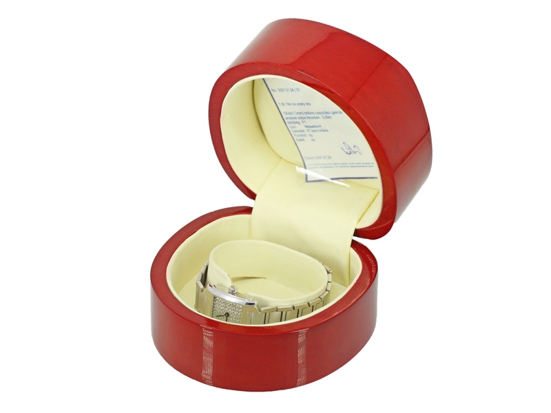 https://ekszeraukcio-product.s3.eu-central-1.amazonaws.com/a64b22d7-da0d-4ba2-93dd-19b62d0c9f53