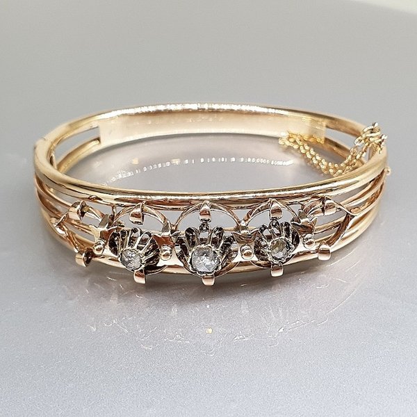 https://ekszeraukcio-product.s3.eu-central-1.amazonaws.com/a74f2049-daab-4580-988c-c7f8e275ca94_thumbnail