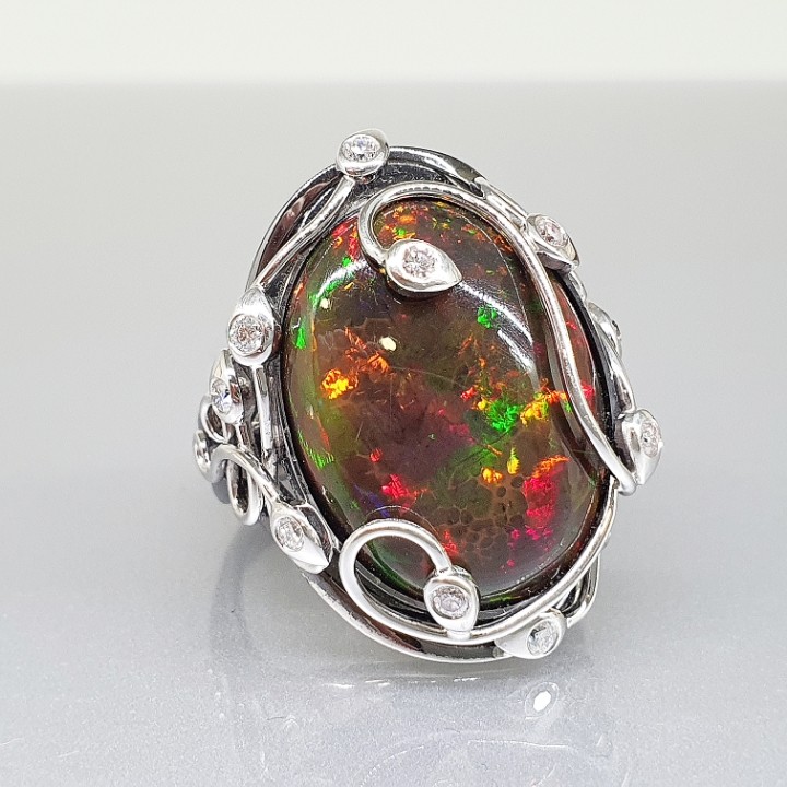 https://ekszeraukcio-product.s3.eu-central-1.amazonaws.com/a7c374db-7277-4011-a4cc-1be21967a2ea