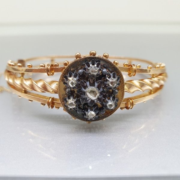 https://ekszeraukcio-product.s3.eu-central-1.amazonaws.com/a93f32f0-420f-4587-bdb3-27ea12652f3f_thumbnail