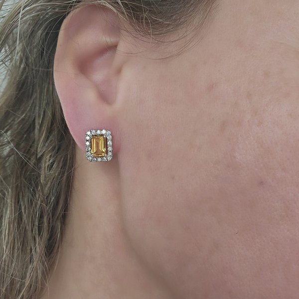 https://ekszeraukcio-product.s3.eu-central-1.amazonaws.com/b121ceef-1617-430b-a09d-e7e73828b895_thumbnail