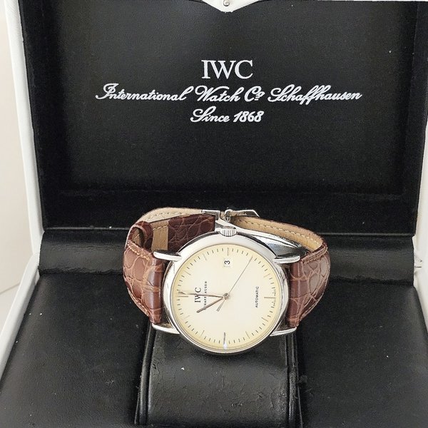 https://ekszeraukcio-product.s3.eu-central-1.amazonaws.com/b34433c7-b110-4863-baa2-1c909881c49f_thumbnail