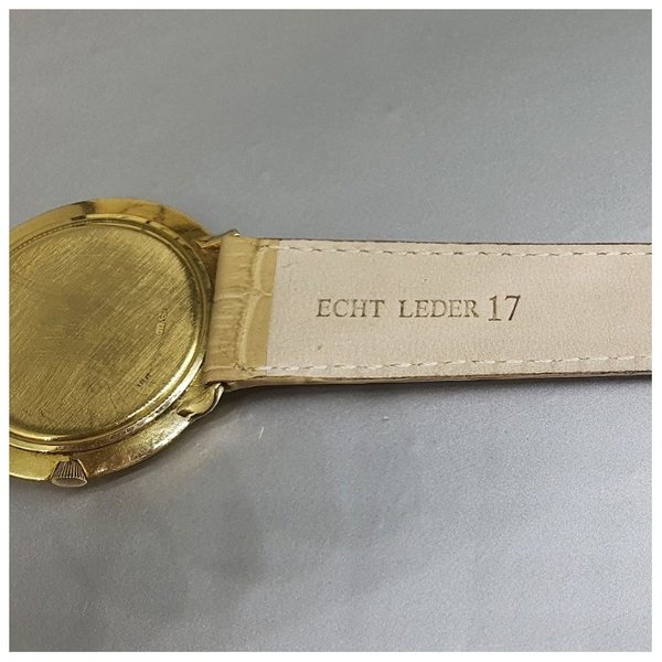 https://ekszeraukcio-product.s3.eu-central-1.amazonaws.com/b7933c06-c64c-43cb-8601-e7432cf00162_thumbnail