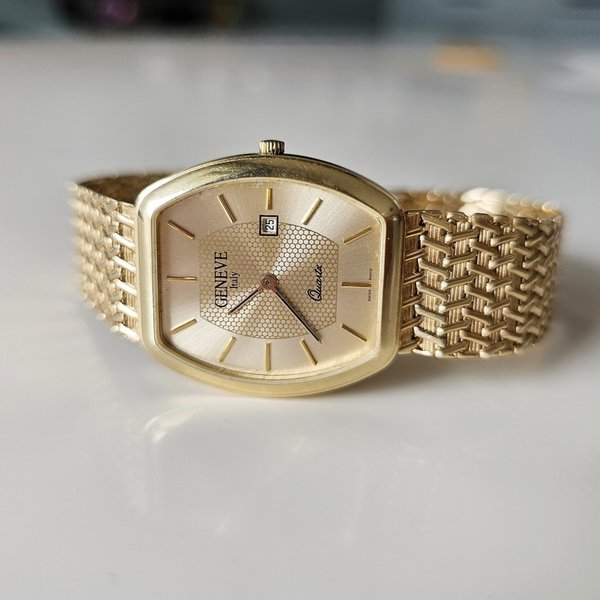 https://ekszeraukcio-product.s3.eu-central-1.amazonaws.com/bb4c7f0a-7e9d-4e70-8f3b-99ed0731b333_thumbnail